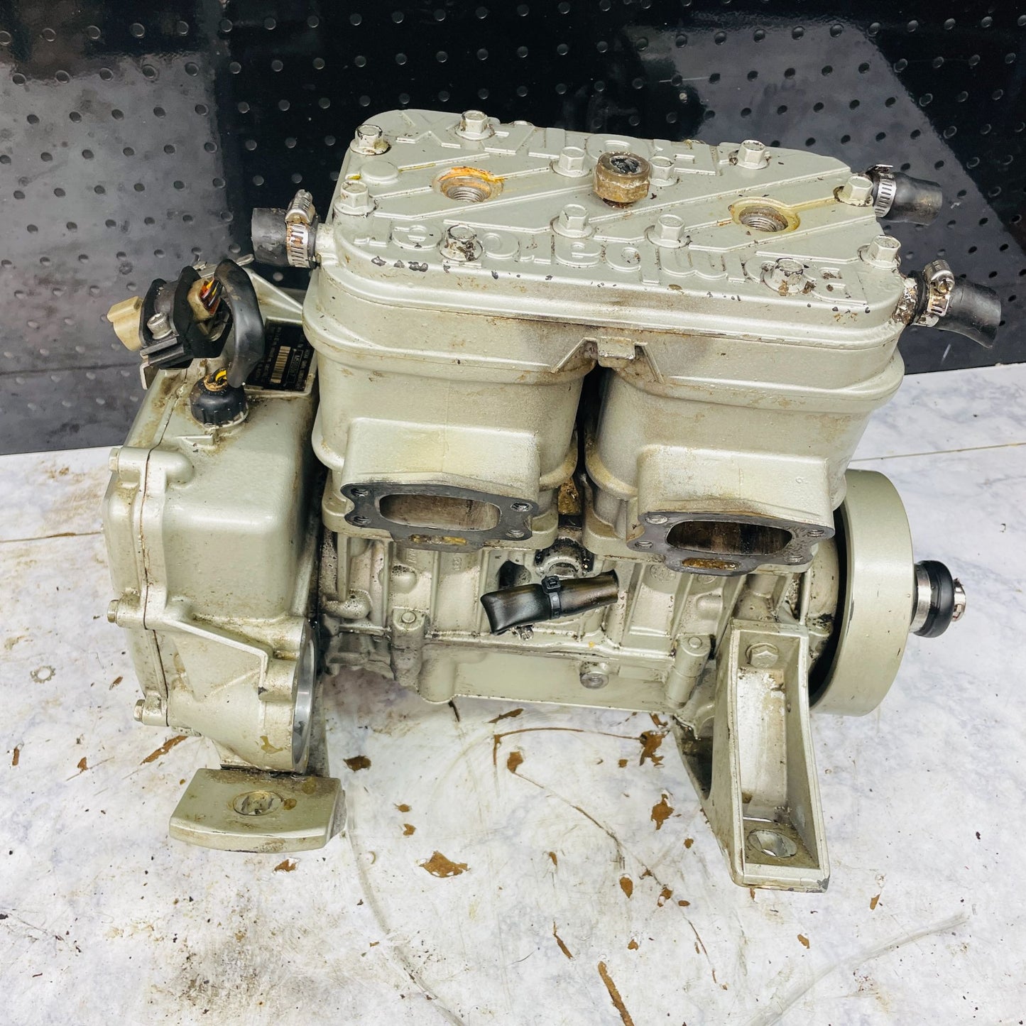 Premium Seadoo 717 720 Silver Engine Motor