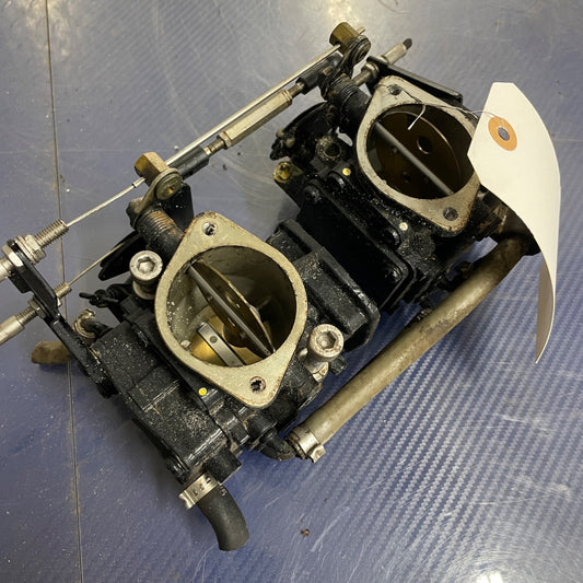 Gnuine Mikuni mag and PTO side carburetor set for Seadoo 787 800